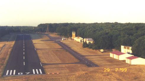Anflug von Westen / Click ->> EDVP-INFO